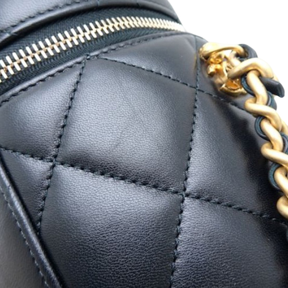Pre-Loved Chanel Small Quilted Lambskin Side Note Vanity Case - Picture 12 of 12